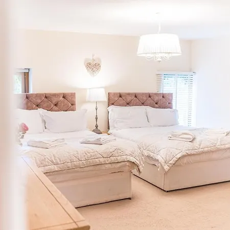 Stunning Character Barn With A Hot Tub Casa de Férias Kendal